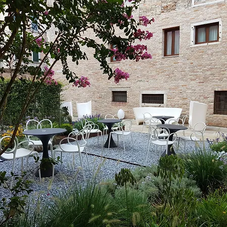 Aquarius - Ascend Collection Hotel 4*