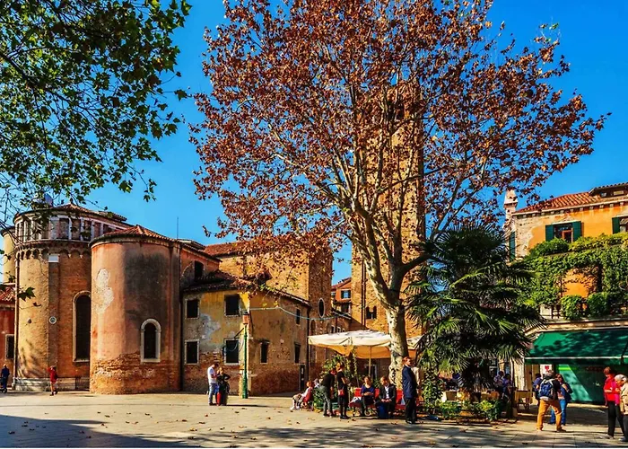 Hotel Aquarius - Ascend Collection 4*