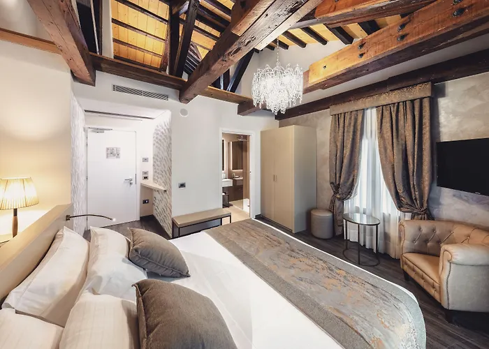 Hotel Aquarius - Ascend Collection