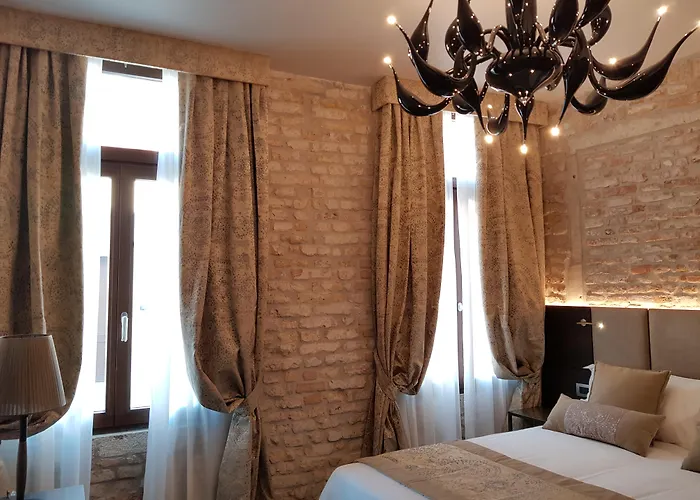 Aquarius - Ascend Collection