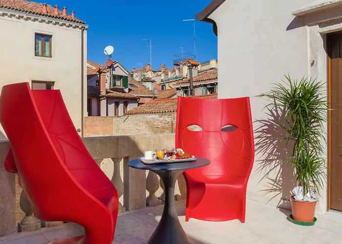 ホテル Aquarius - Ascend Collection 4*