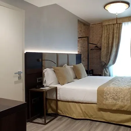 Aquarius - Ascend Collection