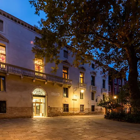 Hotel Aquarius - Ascend Collection